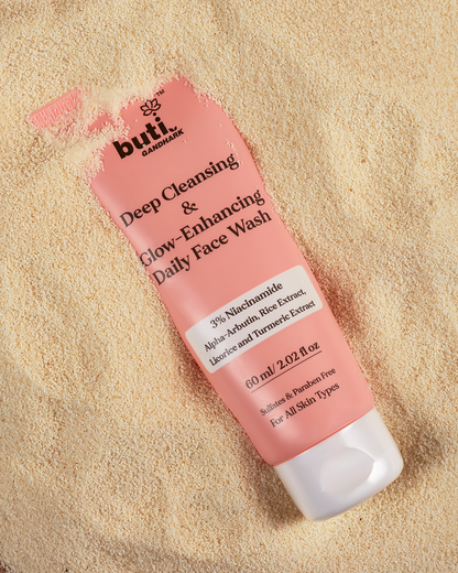 Deep Cleansing &amp; Glow-Enhancing Face Wash